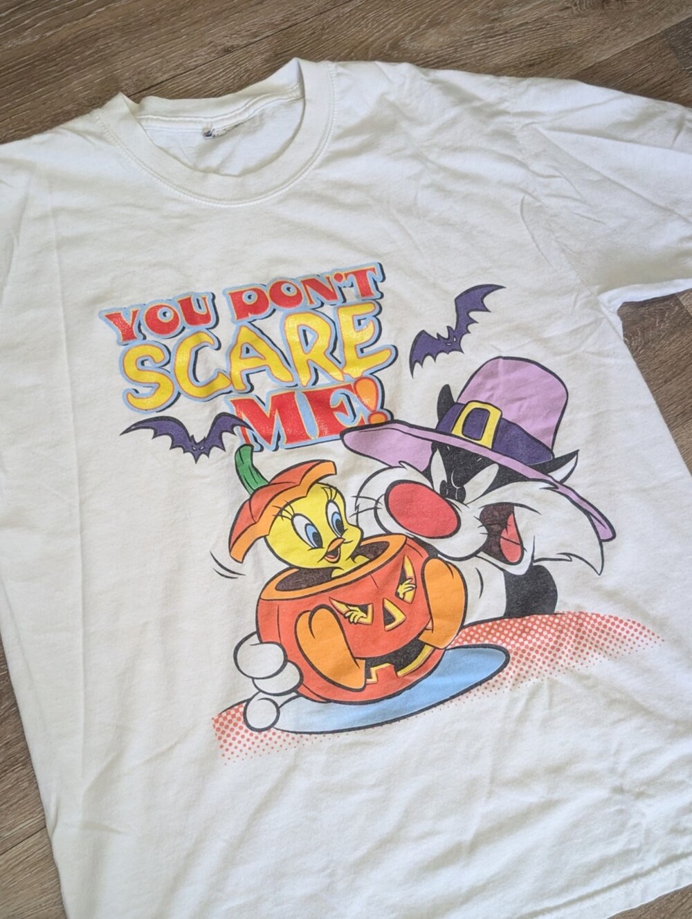 Vintage Looney Tunes Tweety Bird Sylvester Cat Halloween T-shirt Shirt Top Tee